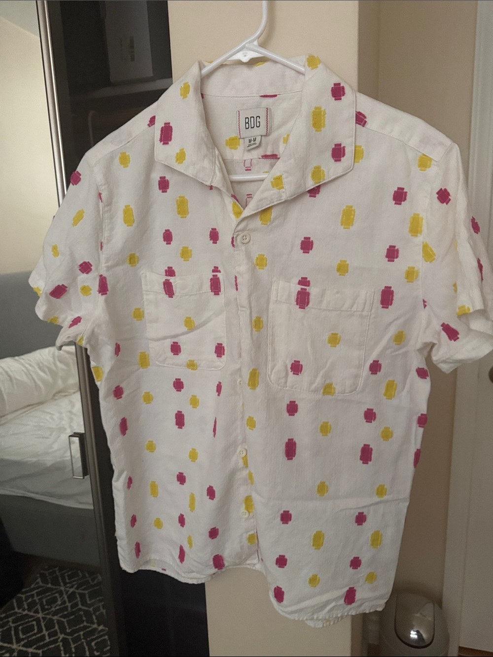 BDG Men’s White Short-Sleeve Button-Up Shirt with Pink & Yellow Print